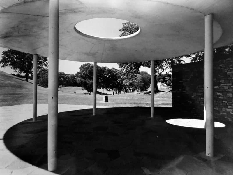 Oculus Pavilion & Space Age Influence